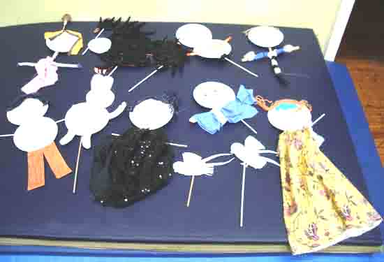Firs Estate School Puppets